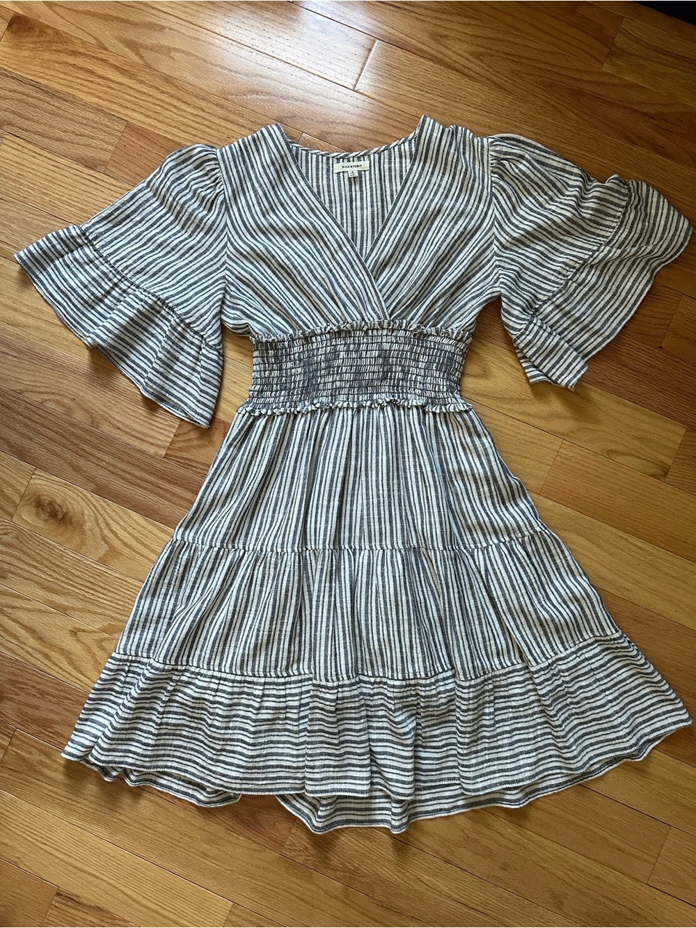 Max Studio Striped Smocked Waist Linen Blend Mini Dress Size Small ✨